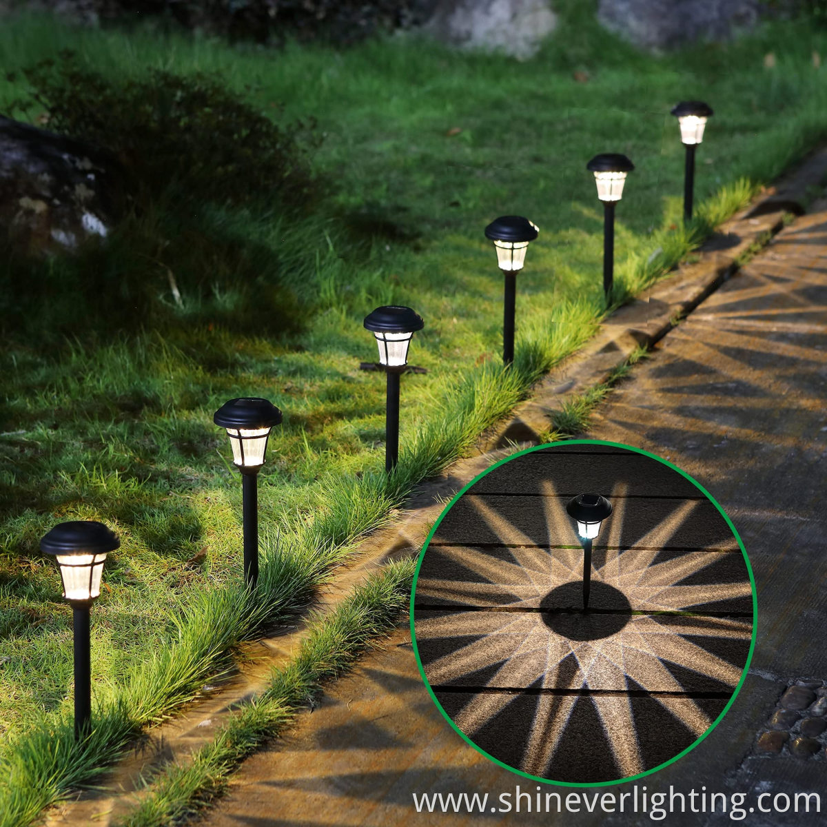 Garden pathway lighting